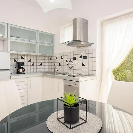 Vizula By Interhome *