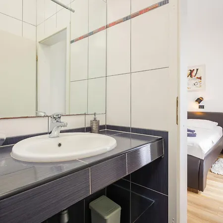 Vizula By Interhome *